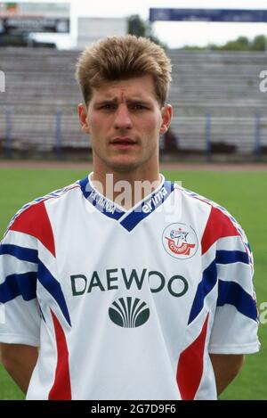 Rostock, Deutschland. 5. Juli 2021. firo Fuvuball, Fußball, 1. Bundesliga, Saison 1996/1997, Archivfoto, 96/97 Archivbilder, FC Hansa Rostock, Fotowand, 1996 Steffen Baumbart, Half figure, Portrait Credit: dpa/Alamy Live News Stockfoto