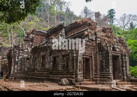 Hauptschrein der alten Khmer-Ruinenstadt in Wat Phou, Champasak, im Süden von Laos Stockfoto