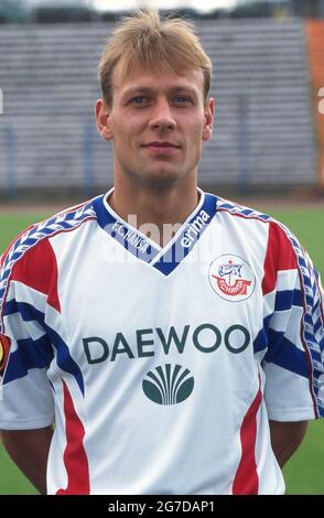 firo Fuvuball, Fußball, 1. Bundesliga, Saison 1996/1997, Archivfoto, 96/97 Archivbilder, FC Hansa Rostock, Fotowand, 1996 Steffen Benthin, Halbfigur, Hochformat Stockfoto