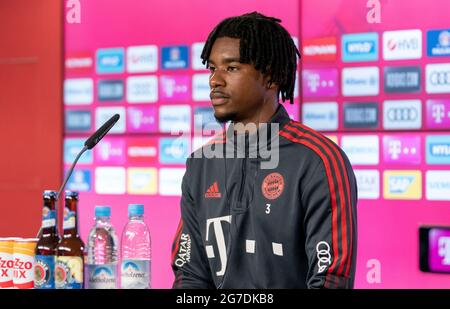 Präsentation von Omar RICHARDS (FC Bayern München) am 13. Juli 2021 in München. Poolfotos/FC Bayern München via Fotoagentur Sven Simon ¬ Stockfoto