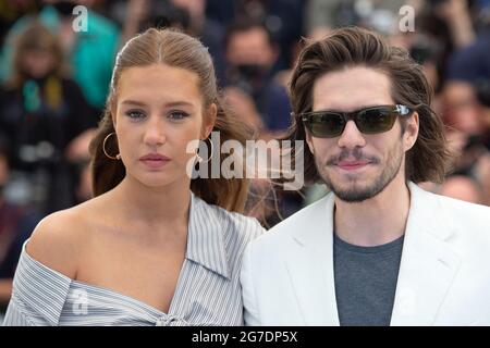 Adele Exarchopoulos und Francois Civil nehmen am 13. Juli 2021 an der Bac Nord Photocall im Rahmen der 74. Internationalen Filmfestspiele von Cannes in Cannes, Frankreich, Teil. Foto von Aurore Marechal/ABACAPRESS.COM Stockfoto