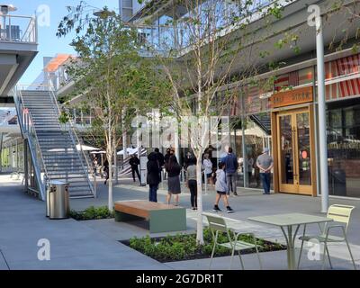 Eintritt in die Eisdiele Salt and Straw im Einkaufszentrum Bishop Ranch in San Ramon, Kalifornien, 22. April 2021. () Stockfoto