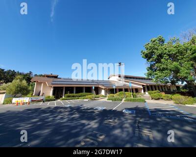 Gelände des Tempels Jesaja von Contra Costa County, einer jüdischen Synagoge in Lafayette, Kalifornien, 13. Mai 2021. () Stockfoto