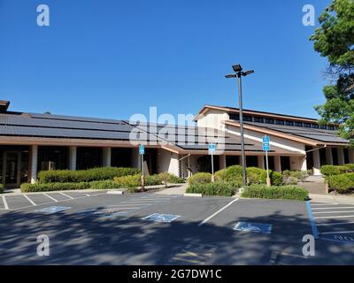 Gelände des Tempels Jesaja von Contra Costa County, einer jüdischen Synagoge in Lafayette, Kalifornien, 13. Mai 2021. () Stockfoto