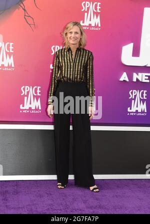 Los Angeles, Kalifornien, USA 12. Juli 2021 Chairman und CEO von Warner Bros. Ann Sarnoff nimmt an der Weltpremiere von Warner Bros. Picturs „Space Jam: A New Legacy“ im Regal L.A. Teil LIVE at 800 W. Olympic Blvd on July 12, 2021 in Los Angeles, California, USA. Foto von Barry King/Alamy Stockfoto Stockfoto