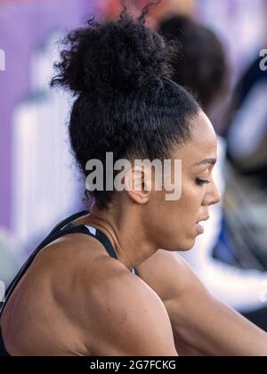 Gateshead, England, Großbritannien. Juli 2021. Katarina Johnson-Thompson aus Großbritannien beim Weitsprung-Finale der Frauen, beim Gateshead 2021 Müller British Grand Prix, im Gateshead International Stadium. Kredit: Iain McGuinness/Alamy Live Nachrichten Stockfoto