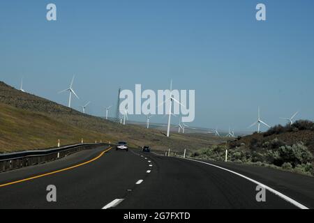 Staat Washington/Washington/USA 29. Mai 2018 , Windturbinen-Funke auf der Hügelseite in Washington vereinigte Staaten von Amerika (Foto..Francis Joseph Dean/Dean Bilder) Stockfoto