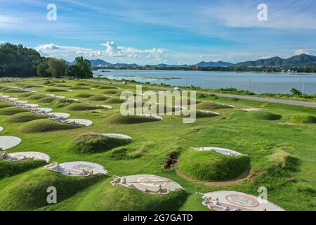 Wang Hip Friedhof Park in Kanchanaburi, Thailand, Südostasien Stockfoto