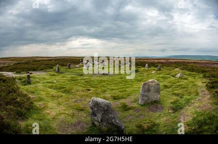 Die zwölf Apostel Bronzezeit Steinkreis auf Rombalds Moor in der Nähe von Ilkley, West Yorkshire, Großbritannien Stockfoto