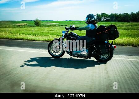 Motorradfahrer, Interstate 90, South Dakota, USA. Stockfoto