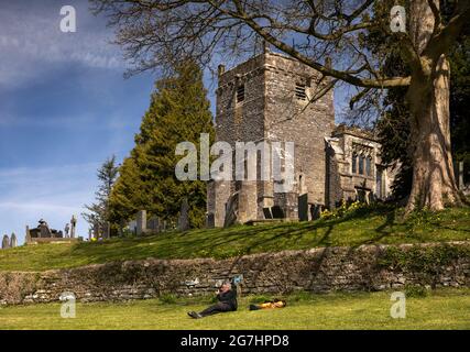 Großbritannien, England, Derbyshire, Tissington, St. Mary’s Church