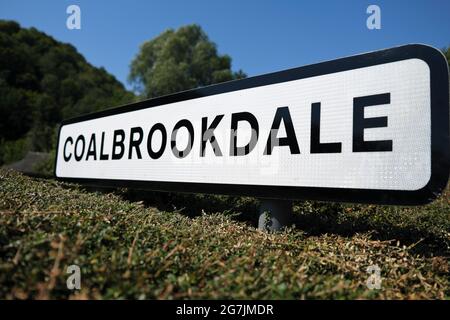 Coalbrookdale ist ein Dorf in der Ironbridge Gorge, Heimat der industriellen Revolution und berühmt für seine Eisenerzschmelze in Shropshire, England Stockfoto