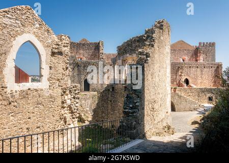 Leiria, Portugal - 25. Mai 2021: Innenansicht der Burg Leiria in Portugal. Stockfoto