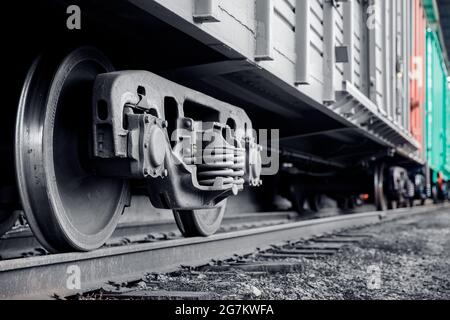 Technologie Industrie Schiene Zug Räder monochrome Farbe. Stockfoto