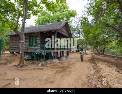 Bheemeshwari Adventure Camp : Loghut - Jungle Lodges Resorts (Karnataka, Indien) Stockfoto