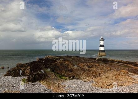 Penmon Leuchtturm, Anglesey Stockfoto