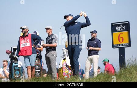 Sandwich, Großbritannien. Juli 2021. Jordan Spieth aus den USA fährt am ersten Tag der Open Championship am Royal St George's in Sandwich, England, am Donnerstag, dem 15. Juli 2021, auf dem sechsten Abschlag. Foto von Hugo Philpott/UPI Credit: UPI/Alamy Live News Stockfoto