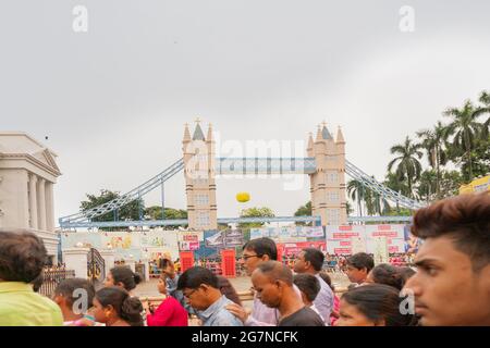 KOLKATA, INDIEN - 29. SEPTEMBER 2017: Dekoriertes Durga ...