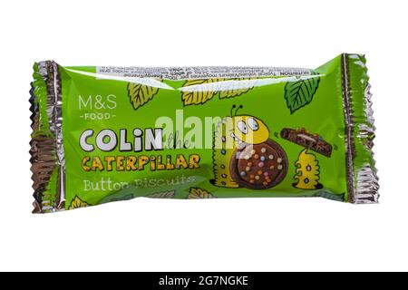 pack von Colin the Caterpillar Button Biscuits von M&S isoliert auf weißem Hintergrund Stockfoto