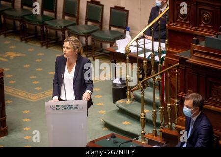 Innenministerin Annelies Verlinden im Bild während einer Plenarsitzung der Kammer im bundestag in Brüssel, Donnerstag, den 15. Juli 2021. BE Stockfoto
