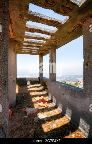 Verlassene Schule im Aley Distrikt Libanon Stockfoto