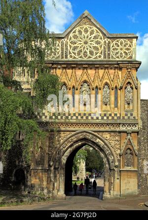 Norwich, St. Ethelbert's Gate, mittelalterlich, Tor zur Kathedrale, Norfolk, England, Großbritannien Stockfoto