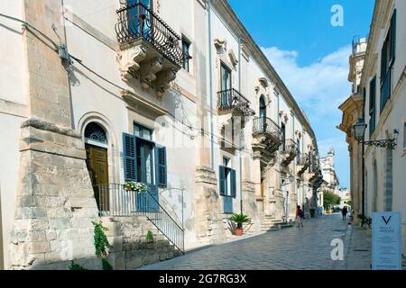 Via Francesco Mormino Penna, einer Straße in Scicli, Sizilien, Italien Stockfoto
