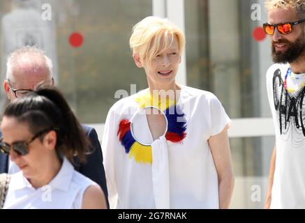 Cannes, Frankreich. Juli 2021. Tilda Swinton bei der Fotowand für Memoria, die im Palais des Festivals stattfand. Teil der 74. Filmfestspiele von Cannes. Quelle: Doug Peters/Alamy Live News Stockfoto