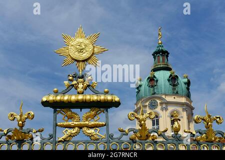 Star des Ordens des Schwarzen Adlers, gestiftet vom preußischen König, Schloss Charlottenburg, Charlottenburg, Berlin, Deutschland, Stockfoto