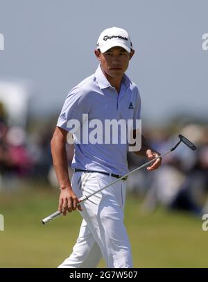 Kent, Großbritannien. 16. Juli 2021; Royal St Georges Golf Club, Sandwich, Kent, England; The Open Championship Tour Golf, Tag zwei; Collin Morikawa (USA) auf dem 15. Green Credit: Action Plus Sports Images/Alamy Live News Stockfoto