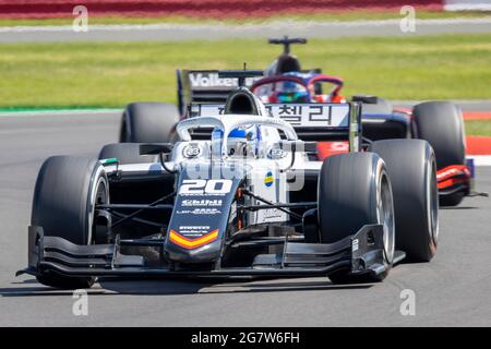 Silverstone Circuit, Silverstone, Northamptonshire, Großbritannien. Juli 2021. F2 großer Preis von Großbritannien, freies Training; Matteo Nannini in seinem Campos Racing Dallara F2 2018 Credit: Action Plus Sports/Alamy Live News Stockfoto