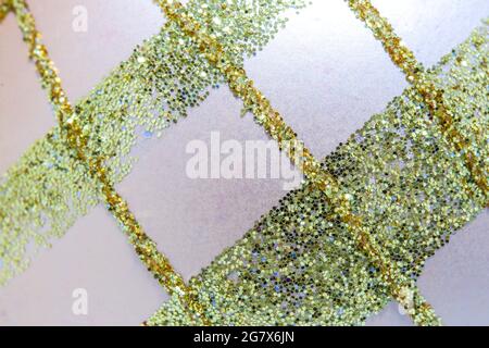 Makro-Nahaufnahme auf Glitzermuster der weihnachtsglaskugel Stockfoto