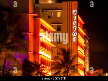 Miami Beach, Florida. 29. Juni 2021.Draufsicht auf das Art Deco Victor Hotel in Ocean Drive. Stockfoto