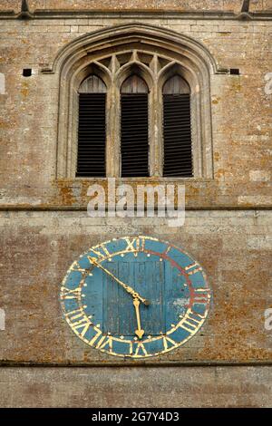 Holy Trinity Collegiate Church, Tattershall, Lincolnshire, Großbritannien, Heimat von Hunderten von Fledermäusen verschiedener Arten. Stockfoto