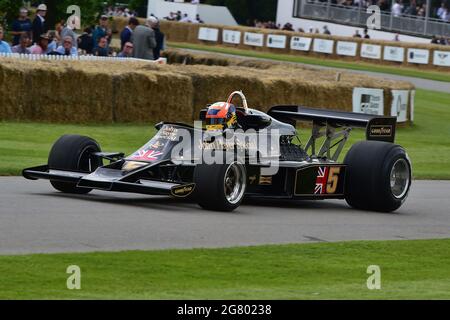 Karun Chandhok, Lotus 77, große Allrounder - Mario Andretti, die Maestros - Motorsport's Great All-Rounders, Goodwood Festival of Speed, Goodwood Ho Stockfoto