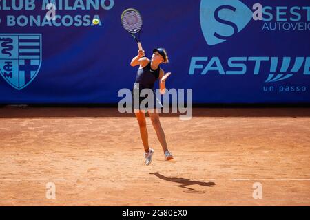 Mailand, Italien. Juli 2021. Mirra Andreeva aus Russland während der Bonfiglio Trophy 2021, Tennis Internationals in Mailand, Italien, Juli 16 2021 Quelle: Independent Photo Agency/Alamy Live News Stockfoto