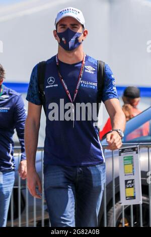 Silverstone, Großbritannien. Juli 2021. Silverstone Circuit, 16. Juli 2021 Nichola Latifi (CAN), Williams FW43B kommt vor dem FORMEL 1 PIRELLI BRITISH GRAND PRIX in Silverstone, Großbritannien Credit: Phil Duncan Every Second Media/Alamy Live News Stockfoto