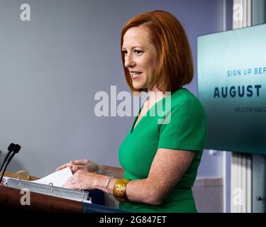 Washington DC, USA. Juli 2021. Jen Psaki, die Pressesprecherin des Weißen Hauses, spricht bei einer Pressekonferenz. Kredit: SOPA Images Limited/Alamy Live Nachrichten Stockfoto