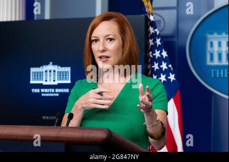 Washington DC, USA. Juli 2021. Jen Psaki, die Pressesprecherin des Weißen Hauses, spricht bei einer Pressekonferenz. Kredit: SOPA Images Limited/Alamy Live Nachrichten Stockfoto