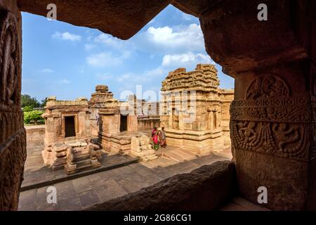 Aibole, Karnataka - 8. Januar 2020 : Hindu-gott-Tempel in Aibole. Eines der berühmten Touristenziele in Karnataka, Indien. Stockfoto