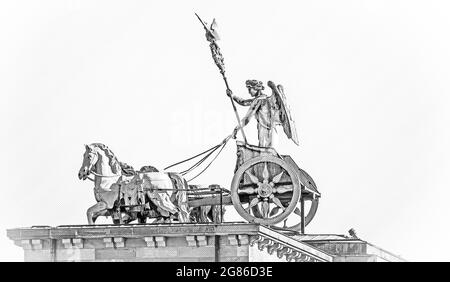 Quadriga-Statue am Brandenburger Tor in Berlin - Brandenburger Tor Stockfoto
