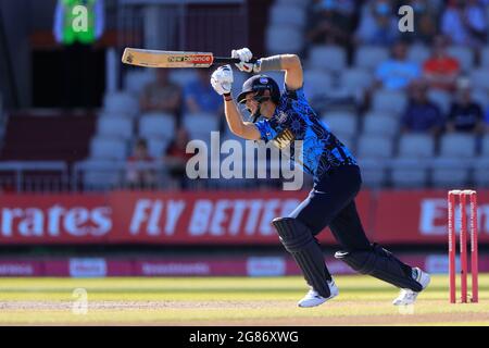 Joe Root Batting für Yorkshire Vikings Stockfoto