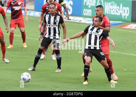 Fortaleza, Brasilien. Juli 2021. Lima von Ceará während des Fußballspiels Campeonato Brasileiro zwischen Ceará und Athlético Paranaense in der Arena Castelao, Fortaleza, Brasilien. Kredit: SPP Sport Pressefoto. /Alamy Live News Stockfoto