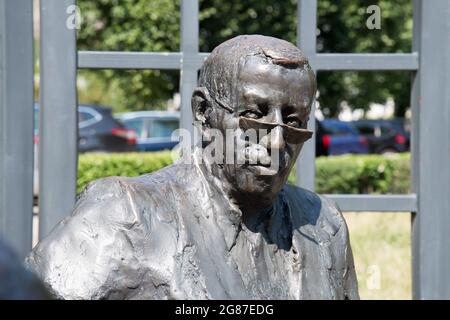 Gunter Grass Monument in Danzig, Polen. 12. Juli 2021 © Wojciech Strozyk / Alamy Stock Photo *** Ortsüberschrift *** Stockfoto