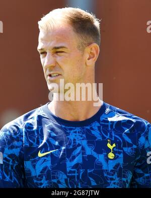 Leyton, Großbritannien. Juli 2021. LONDON, ENGLAND - 17. JULI: Joe Hart von Tottenham Hotspur während der JE3 Foundation Trophy zwischen Leyton Orient und Tottenham Hotspur am 17. Juli 2021 im Breyer Group Stadium, Leyton, UK Credit: Action Foto Sport/Alamy Live News Stockfoto