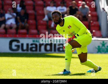 Leyton, Großbritannien. Juli 2021. LONDON, ENGLAND - 17. JULI: Lawrence Vigoroux von Leyton Orient während der JE3 Foundation Trophy zwischen Leyton Orient und Tottenham Hotspur am 17. Juli 2021 im Breyer Group Stadium, Leyton, UK Credit: Action Foto Sport/Alamy Live News Stockfoto