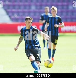 Tynecastle Park .Edinburgh.Schottland.Großbritannien. 17. Juli 21 Hearts vs Sunderland Freundschaftsspiel vor der Saison . Herzen Jamie Walker . Kredit: eric mccowat/Alamy Live Nachrichten Stockfoto