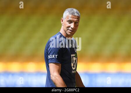 BURSLEM, GROSSBRITANNIEN. 17. JULI Nottingham Forest Manager, Chris Hughton während des Vorsaison-Freundschaftsspiel zwischen Port Vale und Nottingham Forest im Vale Park, Burslem am Samstag, 17. Juli 2021. (Kredit: Jon Hobley | MI News) Kredit: MI Nachrichten & Sport /Alamy Live News Stockfoto