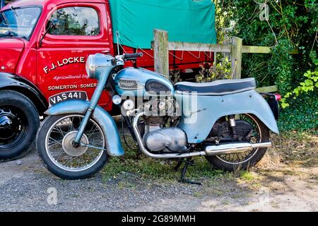 Longbridge Deverill, Wiltshire, Großbritannien - Juli 31 2019: Ein 1958 Triumph Twenty One 350ccm klassisches britisches Motorrad Stockfoto