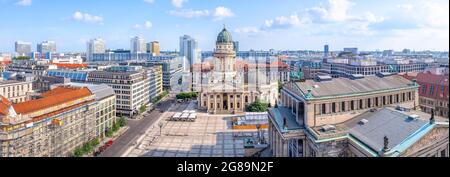 Panoramablick auf den gendarmenmarkt, berlin Stockfoto